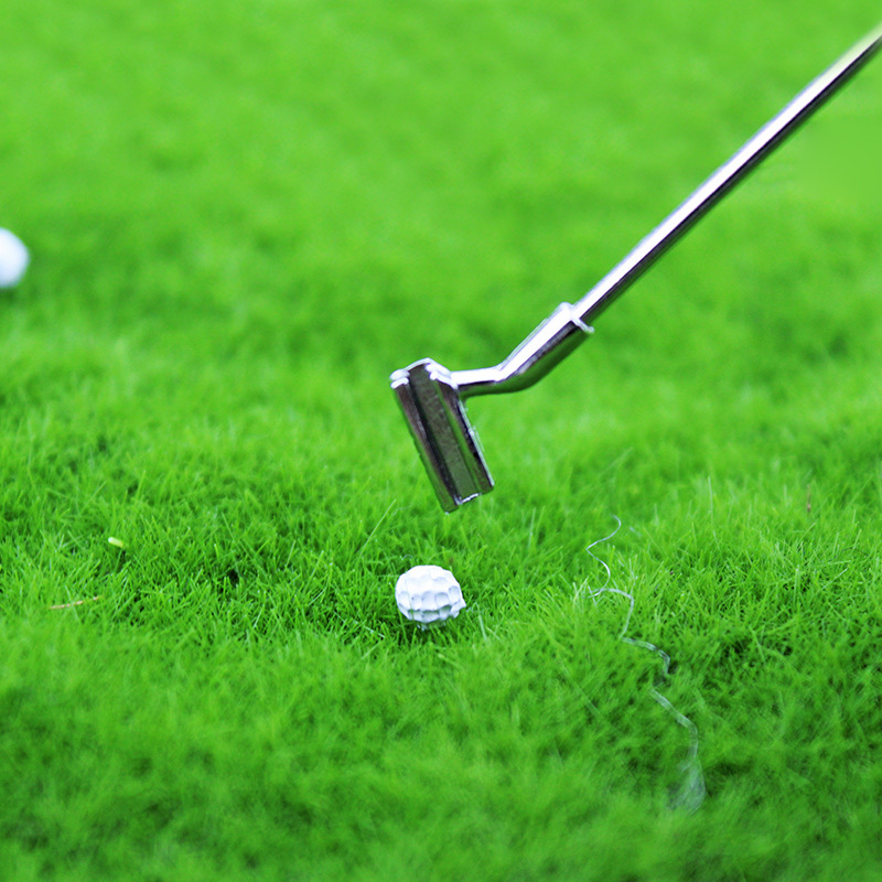 1:12 Miniature Golf Club Toys  - огляд і ціна Golf Equipment Europe